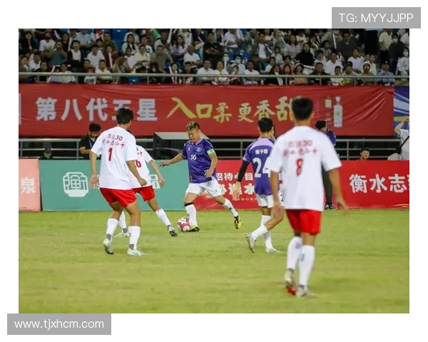 各大足球明星齐聚中国展开精彩之旅助力足球文化传播与青少年发展